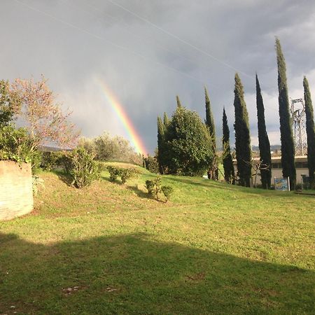 Podere Di Valli Santa Maria a Monte Exterior foto