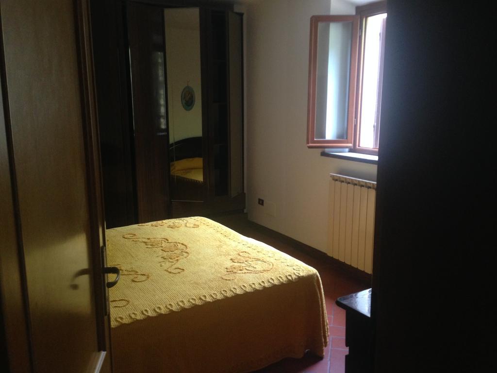 Podere Di Valli Santa Maria a Monte Habitación foto